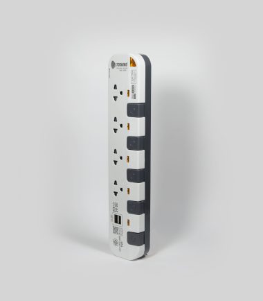 ปลั๊กไฟ TOSHINO ช่อง USB ,5M